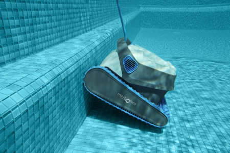 Maytronics S200 - Robotic Cleaner